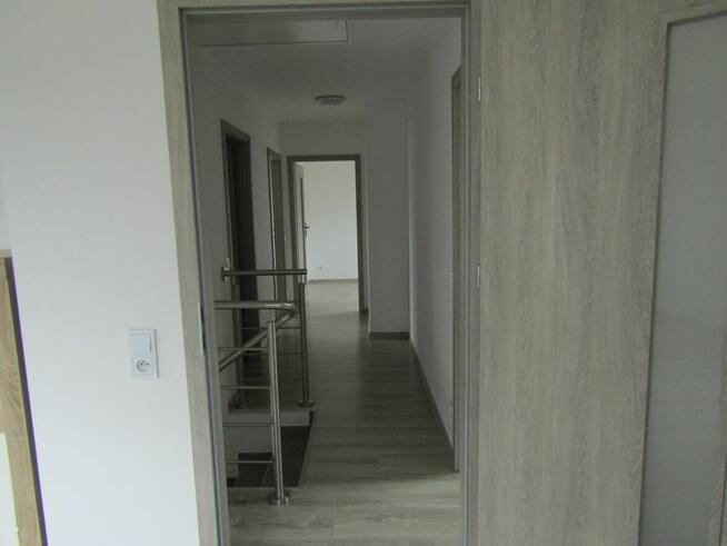 Przestronne, jasne 4-pokojowe mieszkanie w spokojnej okolicy