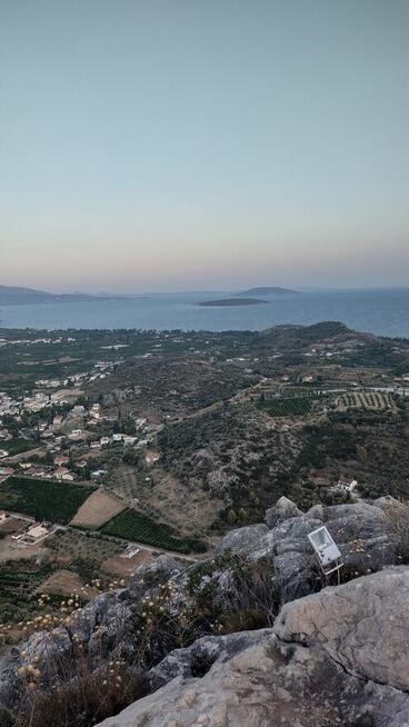 Mężczyzna pozna szczupłą kobietę