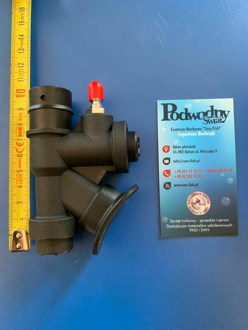 Głowica do inflatora jacketu (karbowanego węża