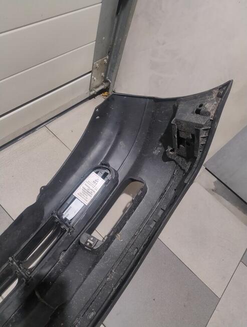 Zderzak przedni BMW E46 sedan kombi przedlift