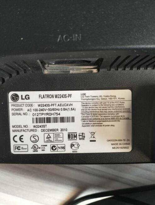 Monitor LG Flatron W2243S