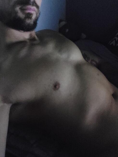 Tatuażysta pozna do spotkań/ zwiazku