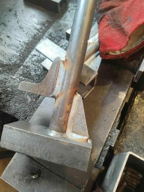 Usługi spawalnicze - spawacz z dojazdem