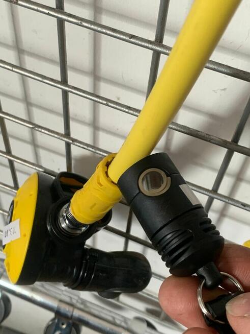 Zaczep magnetyczny na octopus