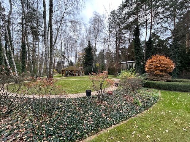 MAGDALENKA 1900m2 piękna działka bud. z mediami