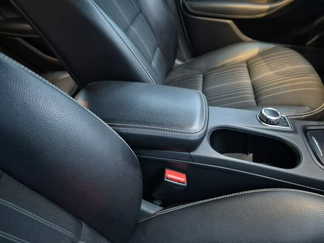 Mercedes B 200 Panorama* Automat* Tylko 124.000km* Zarejestrowany