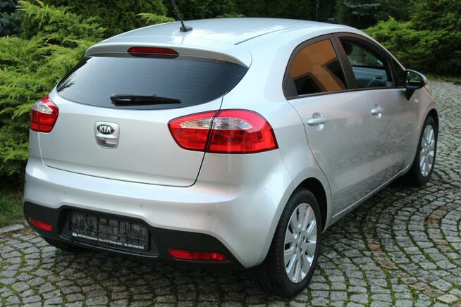 Kia Rio 1.3 Benzyna Nawigacja Kamera 134 tys km 5 drzwi