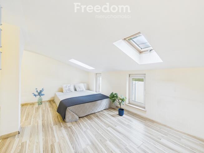 Klimatyczne 3 pokoje z sypialnią na poddaszu