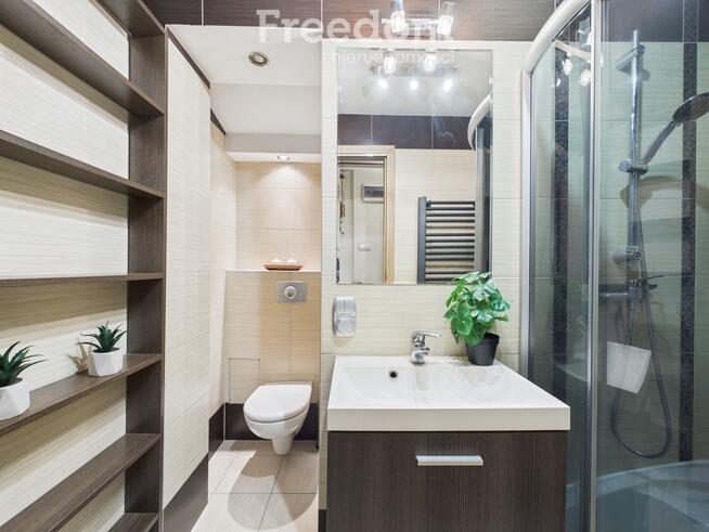 Klimatyczne 3 pokoje z sypialnią na poddaszu