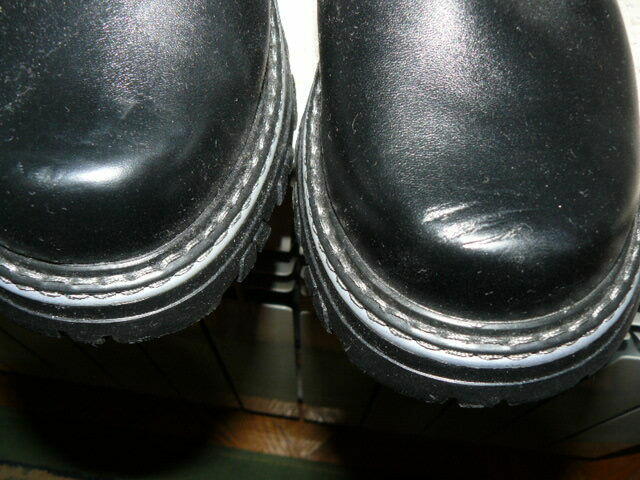 Zimowe buty nieuzywane, rozmiar 39