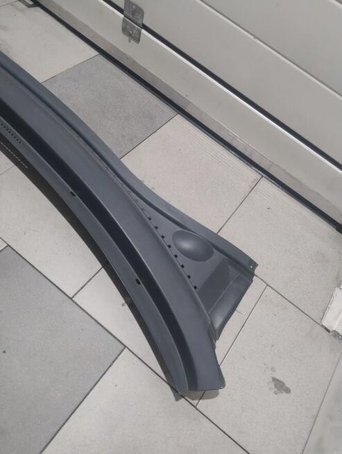 Podszybie volkswagen T 7 osłona stan BDB ORI