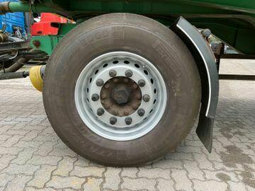 Ciągnikowa przyczepa wywrotka do paszy sruty zboza z wydmuch