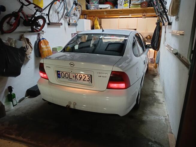 Opel Vectra B 1.8, benzyna, 115 KM