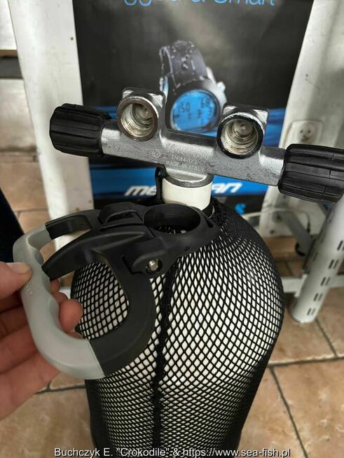 Uchwyt rączka do butli w kolorze czarno-szarym