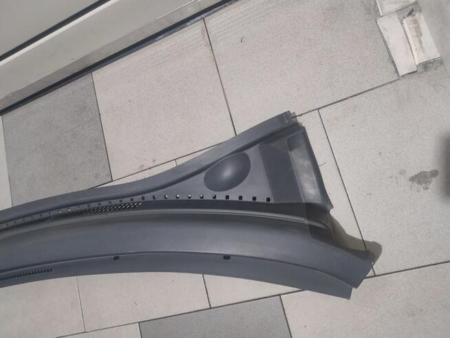 Podszybie volkswagen T 7 osłona stan BDB ORI