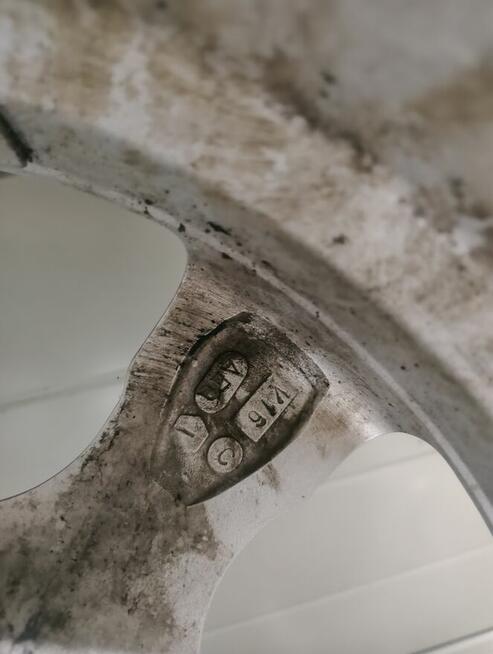 Felgi opony koła alusy Mazda Hyundai 5x114,3 dystanse