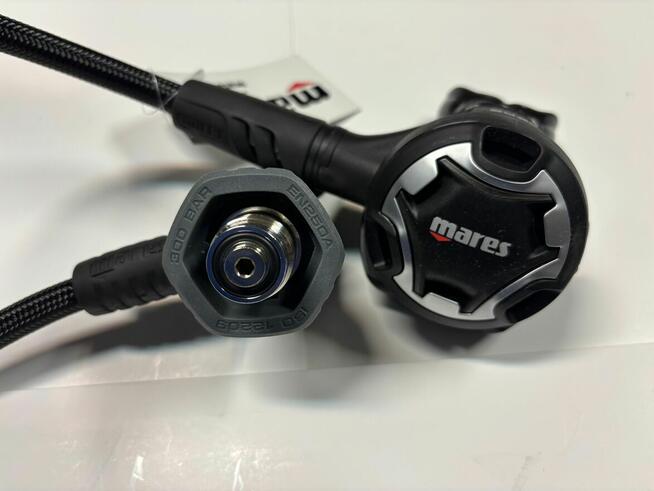 Automat oddechowy Mares DUAL 2S – Nowy, kompaktowy.