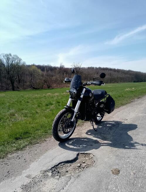 Benelli Leoncino 500 scrambler