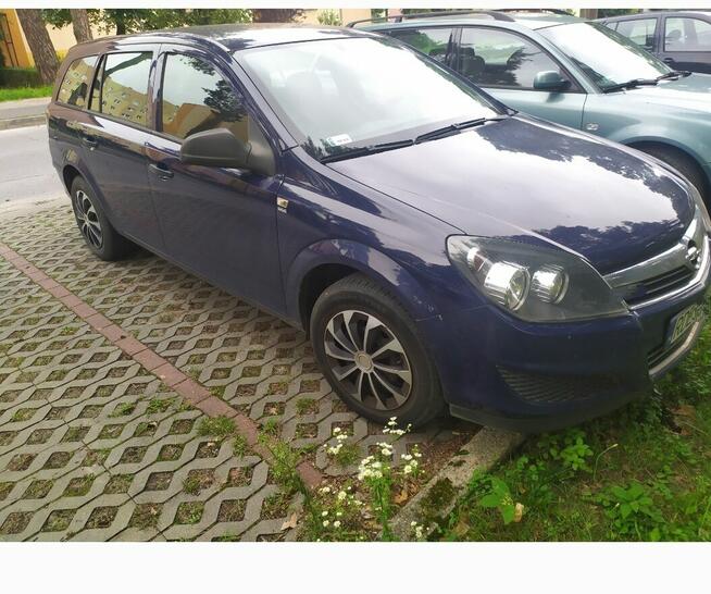 Opel Astra h 1.4 kombi +lpg