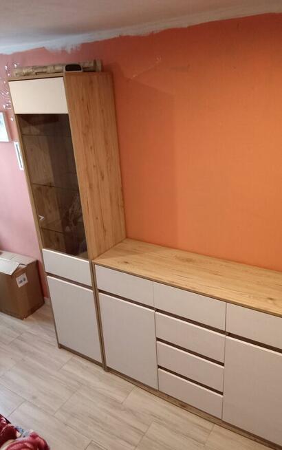 Sprzedam Komode Wraz z Witryną Komplet Kolor Biały Okazja P