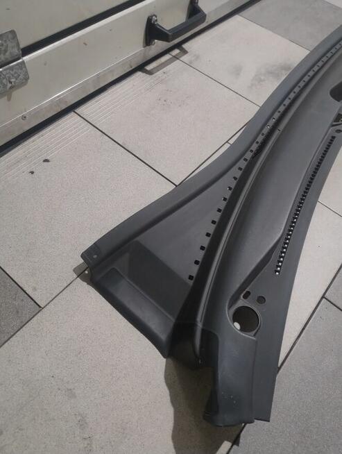 Podszybie volkswagen T 7 osłona stan BDB ORI