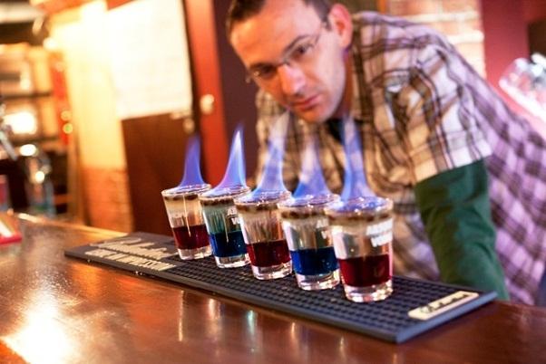 FLAIR FANATIC Pokazy barmańskie Obsługa Fontanny alkoholowe