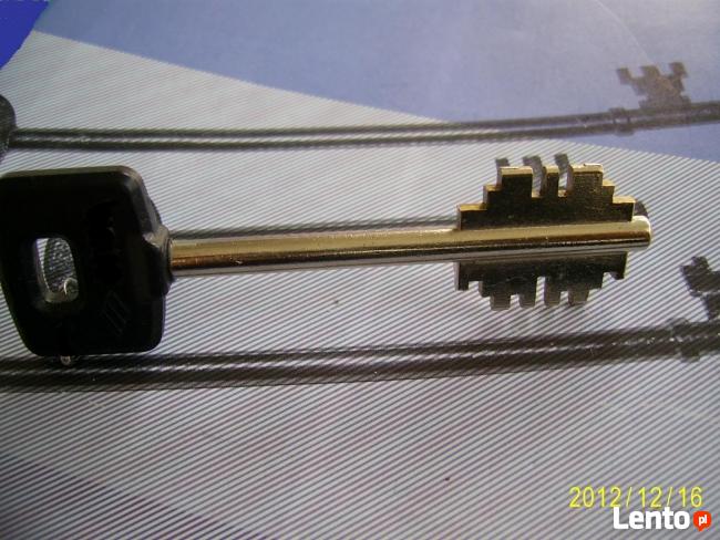 Awaryjne otwieranie samochodów,zamków drzwi Poznań