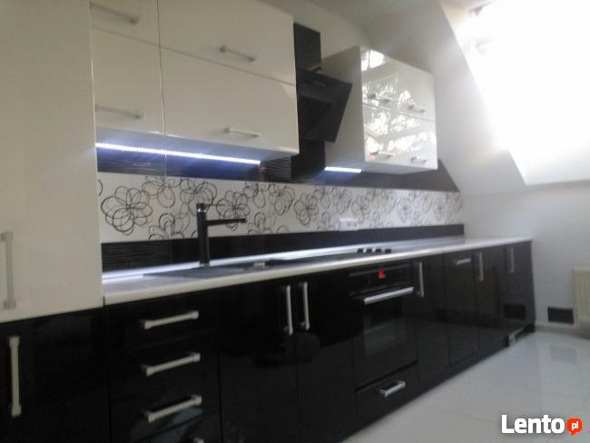 MEBLE NA WYMIAR, KUCHNIE, SZAFY W PRZYSTEPNYCH CENACH