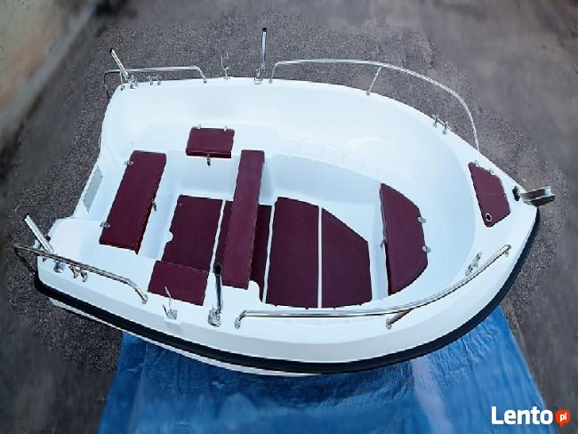 Łódź wiosłowa motorowa BARAKUDA 430