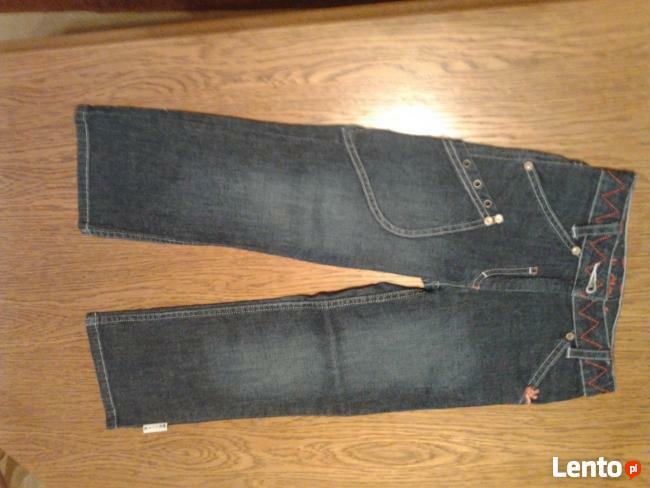 Spodnie dziewczęce jeansowe r.104/110 f-my Wójcik. Idealne !
