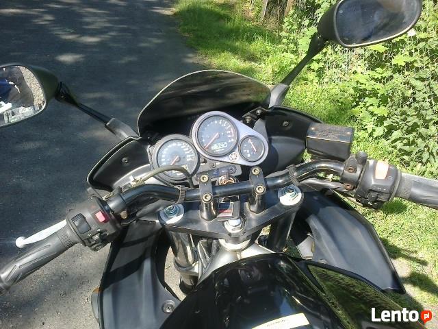 YAMAHA FZS 1000 FAZER