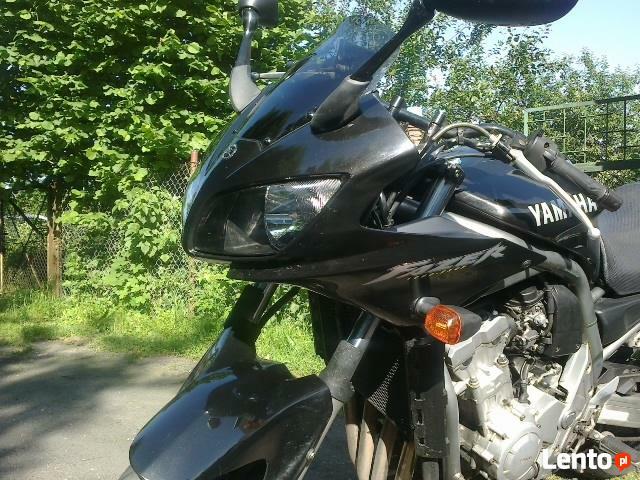 YAMAHA FZS 1000 FAZER