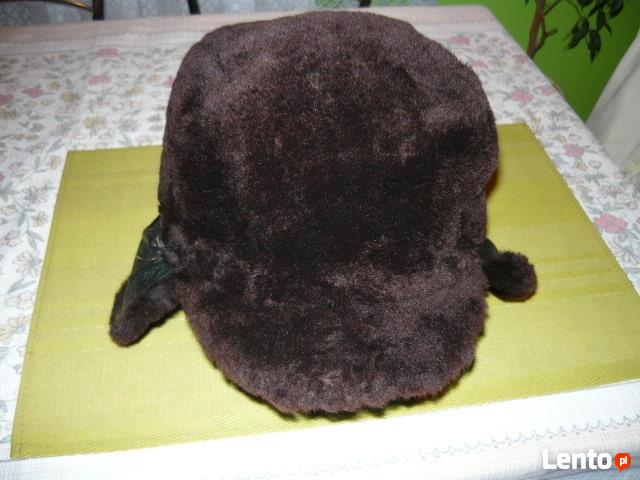 Czapka z kożucha naturalnego