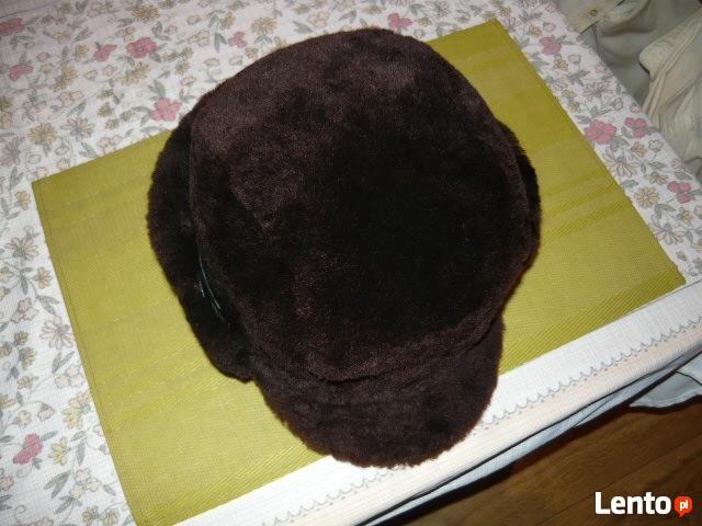 Czapka z kożucha naturalnego