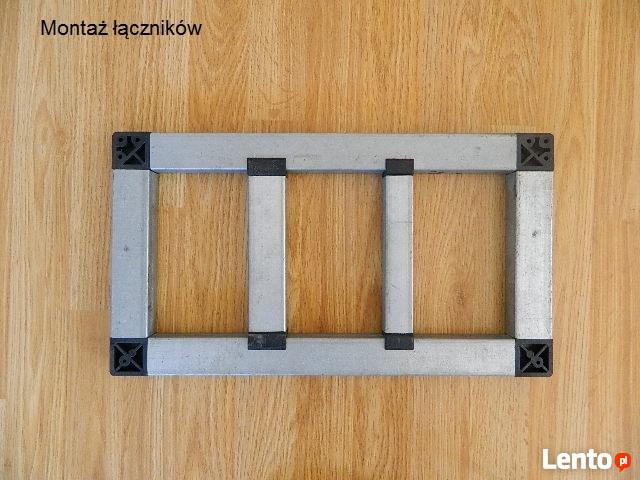 Łącznik do profili ( poprzeczki ) z Tworzywa Sztucznego.