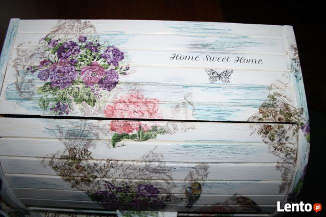 Chlebak drewniany zdobiony decoupage