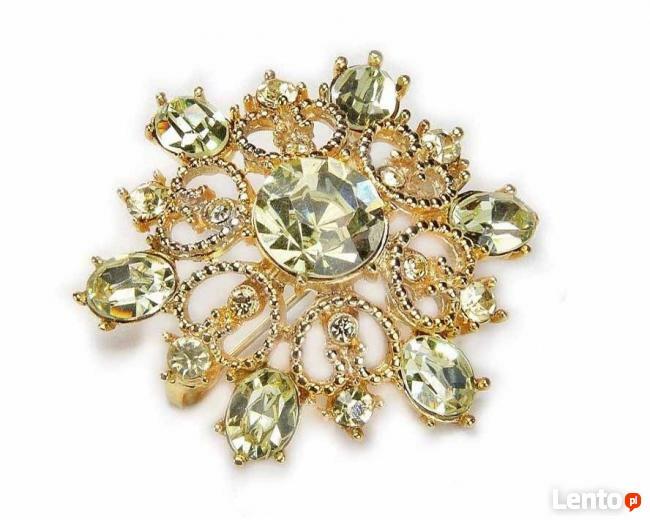 Celebrytki broszki naszyjniki spinki francuskie do włosów