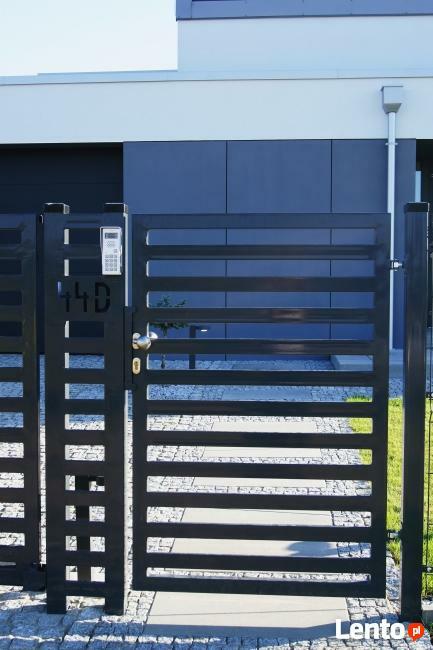 Brama skrzydłowa, brama dwuskrzydłowa, brama uchylna