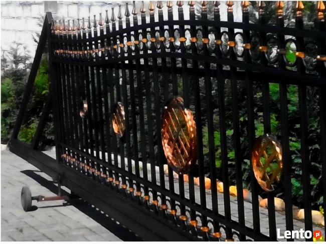 Bramy przesuwne i dwuskrzydłowe