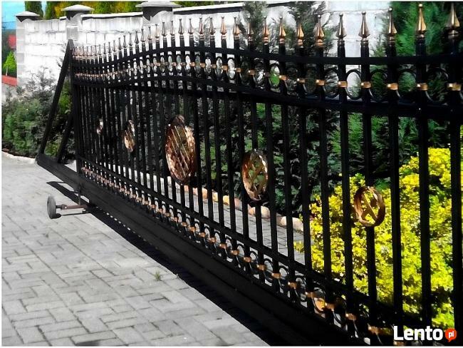 Bramy przesuwne i dwuskrzydłowe