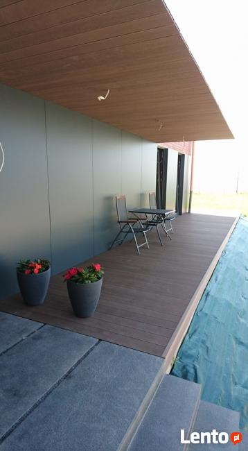 Podłogi drewniane cyklinowanie montaż deski schody tarasy