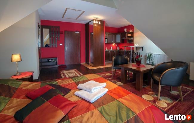 Apartament z wanną, nocleg do wynajęcia, WYPOCZYNEK hotele