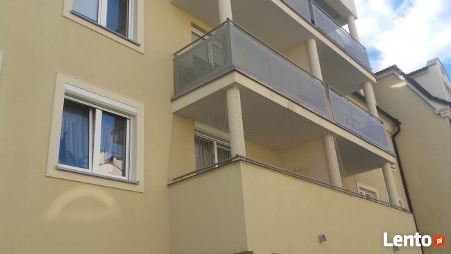 Siatka na ptaki przeciw gołębiom na balkon