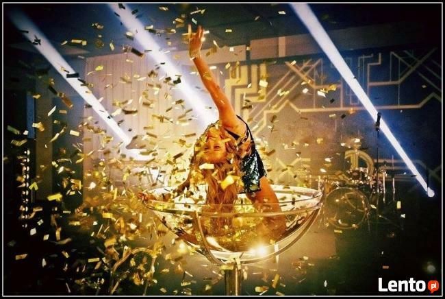 TANIEC W KIELICHU CHAMPAGNE SHOW TANIEC W KIELISZKU TANCERKI
