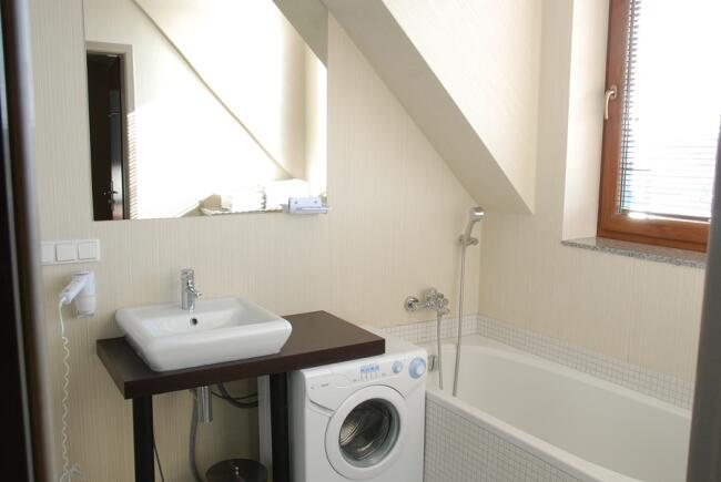 Prywatny APARTAMENT LUX dwa pokoje z widokiem na morze VELAV