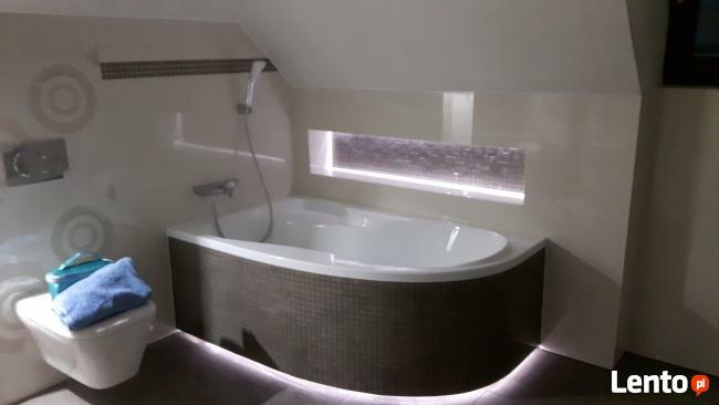 Profesjonalne układanie glazury i innych płytek ceramicznych