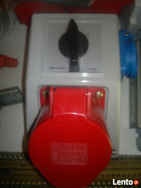 Zestaw instalacyjny z gniazdem 32A, spamel zi o5 r441