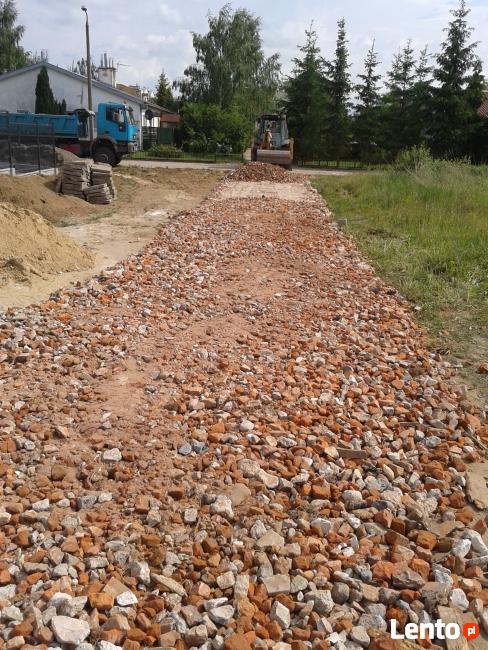 GRUZ KRUSZONY BETONOWY CEGLANY TŁUCZEŃ KLINIEC SKALNE ŻWIR
