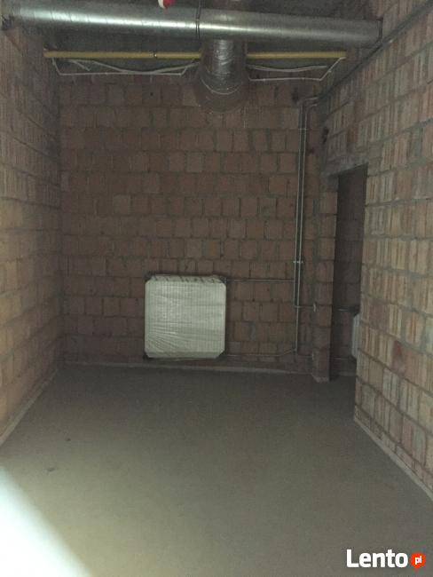 Do wynajęcia lokal użytkowy ok. 92m2 w GALERII SANOK