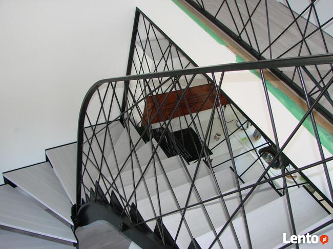 Niepowtarzalne SCHODY metalowe stalowe nierdzewne